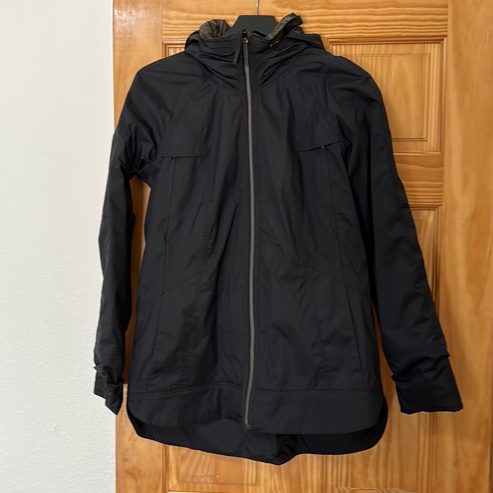 Lululemon Raincoat
